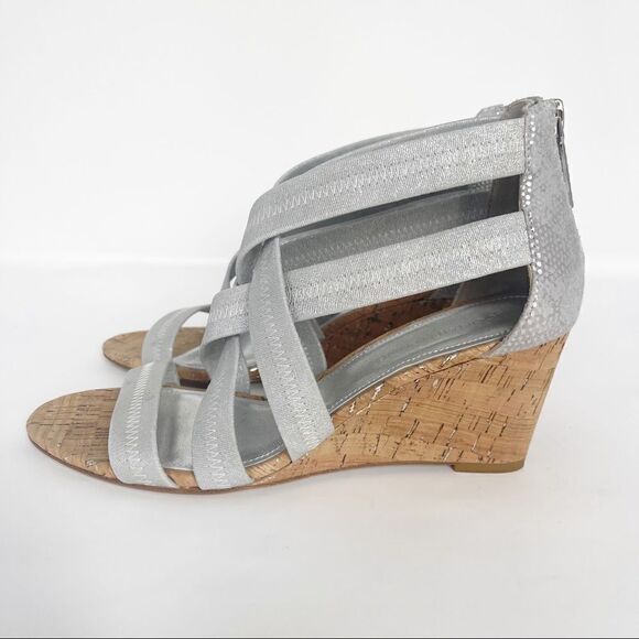 Donald J Pliner Jemi Strappy Wedge Sandal Silver Size 7.5 - Picture 3 of 10